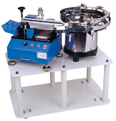 China Auto Component Lead Cutting And Bending Machine 3-10 MM Electrolytic Capacitor supplier