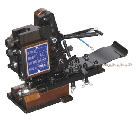 China OPT Wire Crimping Machine Applicator For Vertical Type Taped Terminals supplier